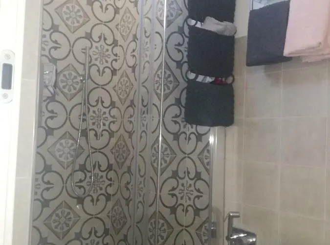 بيت ضيافة Rivamare San Terenzo ليريسي